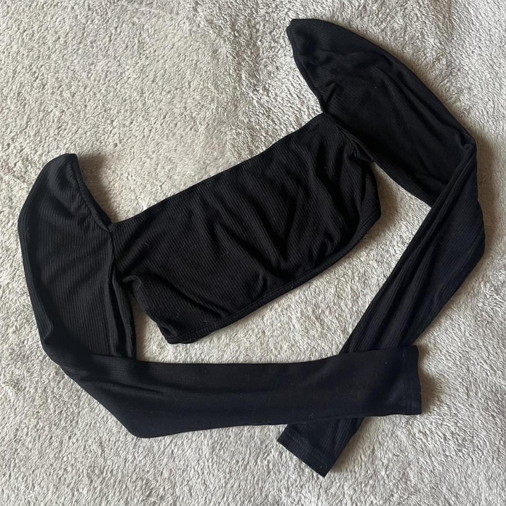 Black Off-Shoulder Crop Top